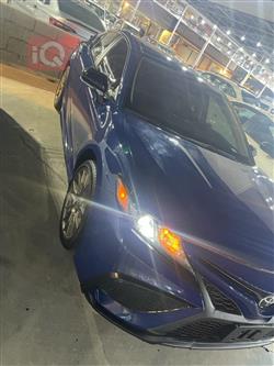 تۆیۆتا کامری